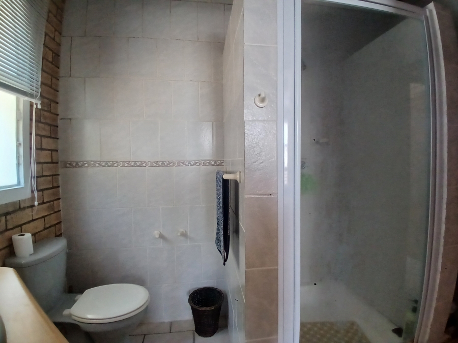 2 Bedroom Property for Sale in Stilbaai Wes Western Cape